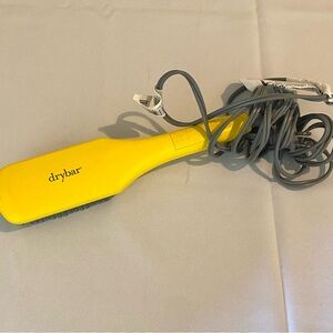 Drybar The Brush Crush Heated Styling Brush